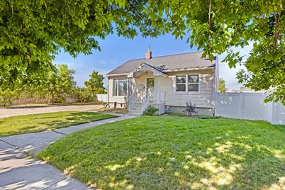 474 S Tremont St, Tremonton, UT 84337 - Photo 3