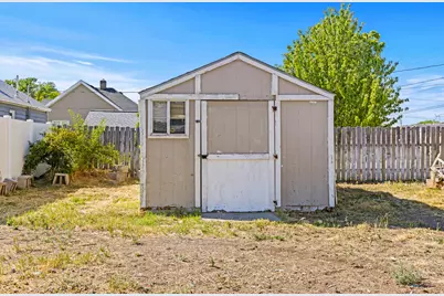 474 S Tremont St, Tremonton, UT 84337 - Photo 27
