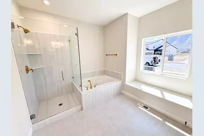 3539 E 1000 S #203, Spanish Fork, UT 84660 - Photo 9