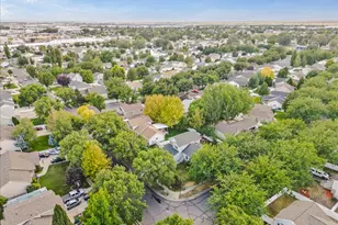 1124 S 925 W, Woods Cross, UT 84087 - Photo 47