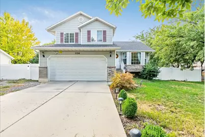 1124 S 925 W, Woods Cross, UT 84087 - Photo 3