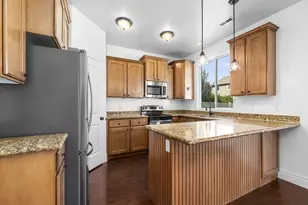 1376 S 740 E, Lehi, UT 84043 - Photo 13