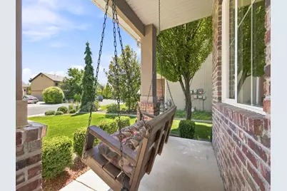 1376 S 740 E, Lehi, UT 84043 - Photo 3