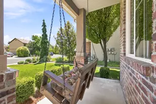 1376 S 740 E, Lehi, UT 84043 - Photo 3