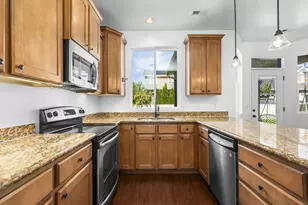 1376 S 740 E, Lehi, UT 84043 - Photo 11