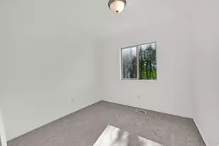 761 N Blackhorse Dr E, Spanish Fork, UT 84660 - Photo 17