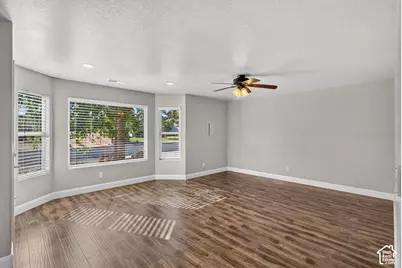 509 W Damascus Dr, Bloomington, UT 84790 - Photo 35
