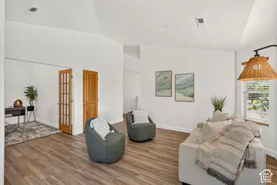 509 W Damascus Dr, Bloomington, UT 84790 - Photo 7
