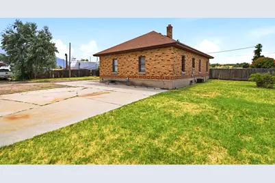 1718 W 3300 S, Ogden, UT 84401 - Photo 25