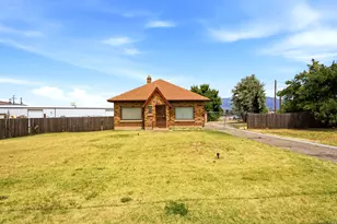 1718 W 3300 S, Ogden, UT 84401 - Photo 3