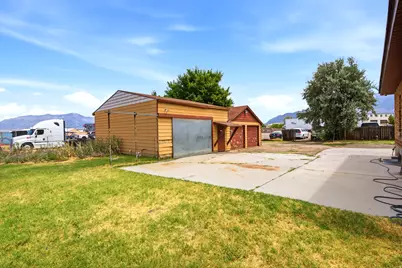 1718 W 3300 S, Ogden, UT 84401 - Photo 27
