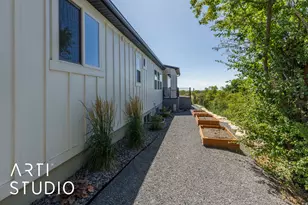 1302 E Sunset Ct, Ogden, UT 84403 - Photo 3