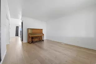 1922 S 100 E, Clearfield, UT 84015 - Photo 9