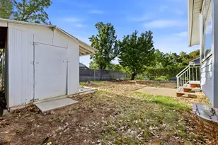 1922 S 100 E, Clearfield, UT 84015 - Photo 37