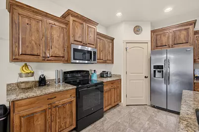 819 W 1450 S, Springville, UT 84663 - Photo 11