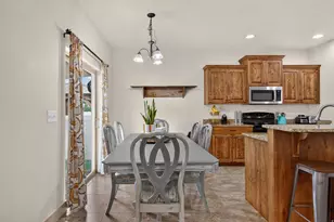 819 W 1450 S, Springville, UT 84663 - Photo 15