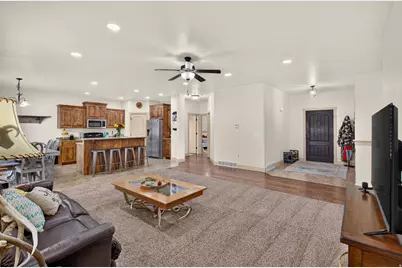 819 W 1450 S, Springville, UT 84663 - Photo 23
