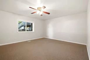 357 S Aspen Dr, Mapleton, UT 84664 - Photo 41