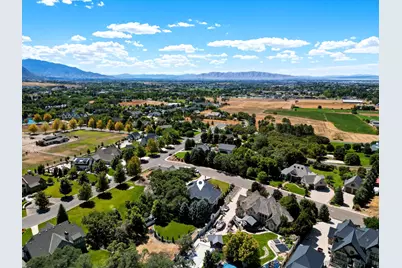 357 S Aspen Dr, Mapleton, UT 84664 - Photo 69