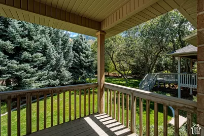 357 S Aspen Dr, Mapleton, UT 84664 - Photo 29