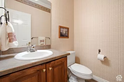 357 S Aspen Dr, Mapleton, UT 84664 - Photo 21