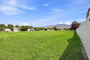 205 E Clermont Ln, Stansbury Park, UT 84074 - Photo 27