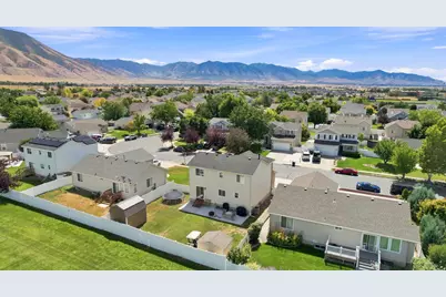 205 E Clermont Ln, Stansbury Park, UT 84074 - Photo 29