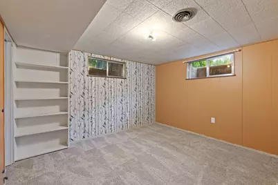 4507 S Russell St E, Holladay, UT 84117 - Photo 27