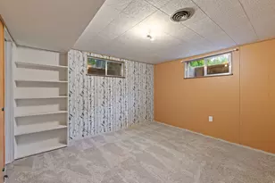 4507 S Russell St E, Holladay, UT 84117 - Photo 27