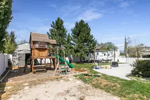 5902 W Wolf Creek Ct S, Salt Lake City, UT 84118 - Photo 25