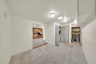 556 W Greenleaf Dr, Murray, UT 84123 - Photo 17