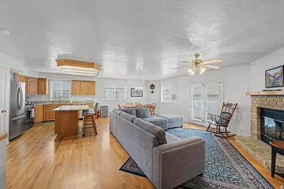 145 N 170 E, Orem, UT 84057 - Photo 9
