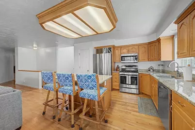 145 N 170 E, Orem, UT 84057 - Photo 5