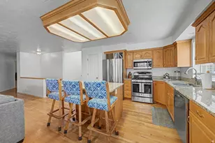 145 N 170 E, Orem, UT 84057 - Photo 5