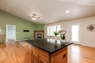1207 W Bryce Jeffery Dr, Riverton, UT 84065 - Photo 15