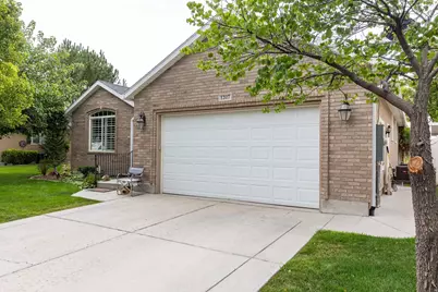 1207 W Bryce Jeffery Dr, Riverton, UT 84065 - Photo 7