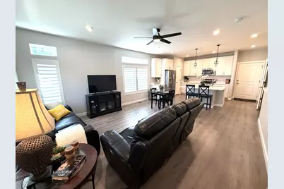 5696 W Pelican Ridge Ln, West Valley, UT 84118 - Photo 3