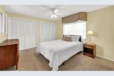 5714 S Laurelwood St, Holladay, UT 84121 - Photo 17
