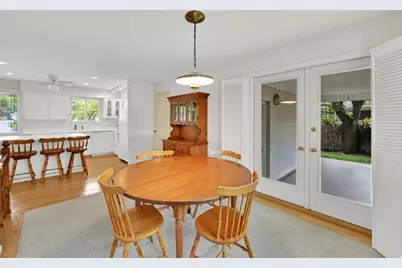 5714 S Laurelwood St, Holladay, UT 84121 - Photo 11