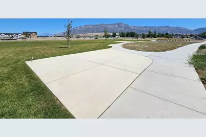 2951 N Devon Dr #246, Plain City, UT 84404 - Photo 27