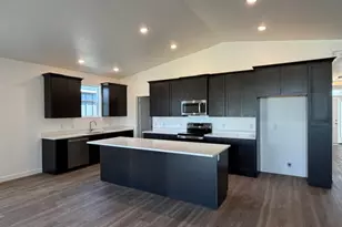 2239 S 2080 W, West Haven, UT 84401 - Photo 7