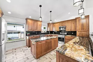 1896 W Orchard View Circle, South Jordan, UT 84095 - Photo 7