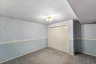 1198 W Norwalk Rd S, Taylorsville, UT 84123 - Photo 21