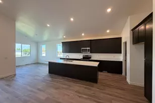 2255 S 2080 W, West Haven, UT 84401 - Photo 7