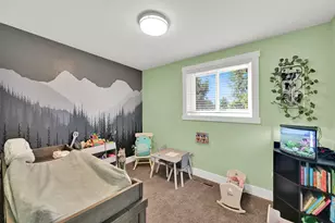 10282 S Zinnia Way, Sandy, UT 84094 - Photo 11
