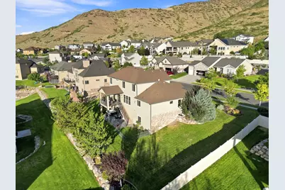 6772 W Clear Water Dr, Herriman, UT 84096 - Photo 41