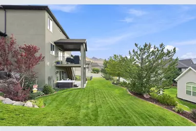 6772 W Clear Water Dr, Herriman, UT 84096 - Photo 37