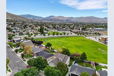 14234 S Crown Rose Dr W, Herriman, UT 84096 - Photo 33