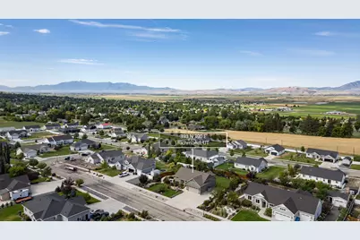 393 N 390 E, Richmond, UT 84333 - Photo 53