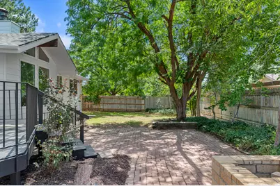 9828 S 2240 E, Sandy, UT 84092 - Photo 35